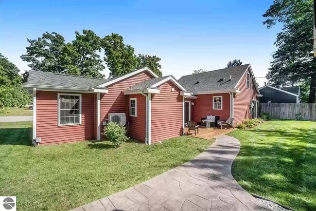 Foto del edificio - 14039 Oakwood St