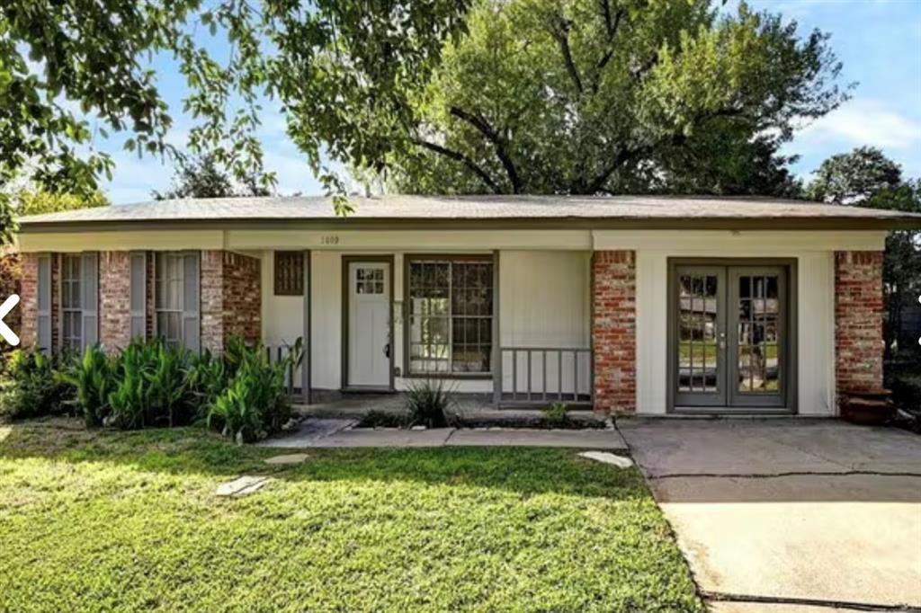 Foto principal - 1009 Alden Dr