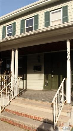 Building Photo - 166 Old Bridge Turnpike