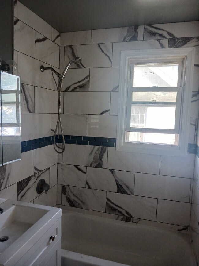 244 Conklin Ave Unit 2nd floor left, Hillside, NJ 07205 Apartments in