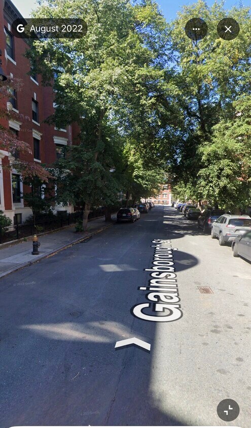 Building Photo - 103 Gainsborough St