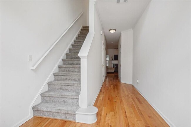 Building Photo - 4132 Rogers Creek Ct