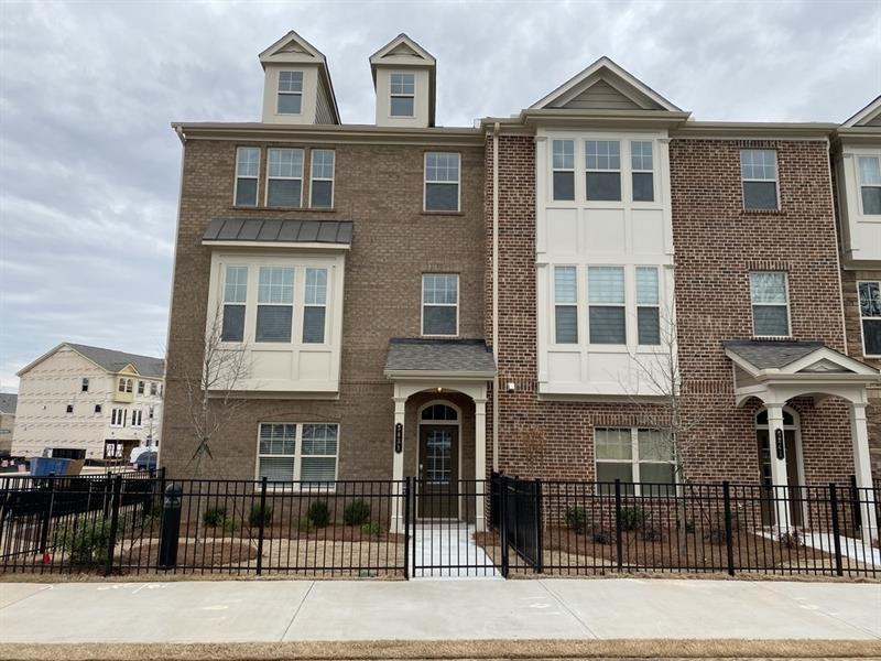 5831 Terrace Bend Way, Peachtree Corners, GA 30092 Townhome Rentals in Peachtree Corners GA