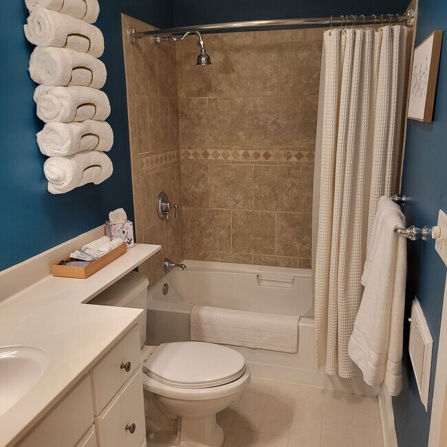 1711 State St, Eau Claire, WI 54701 House Rental in Eau Claire, WI