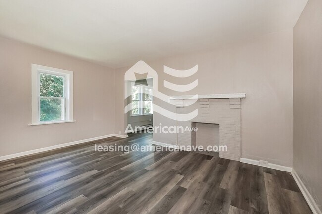 Building Photo - 803 Eathan Ave