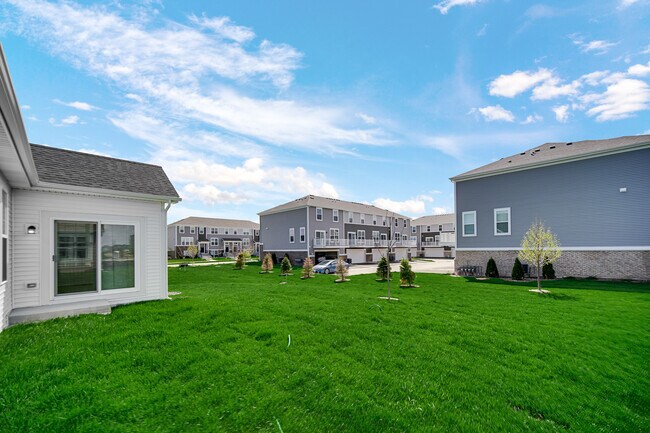 Foto del edificio - 14905 McCarthy Cir