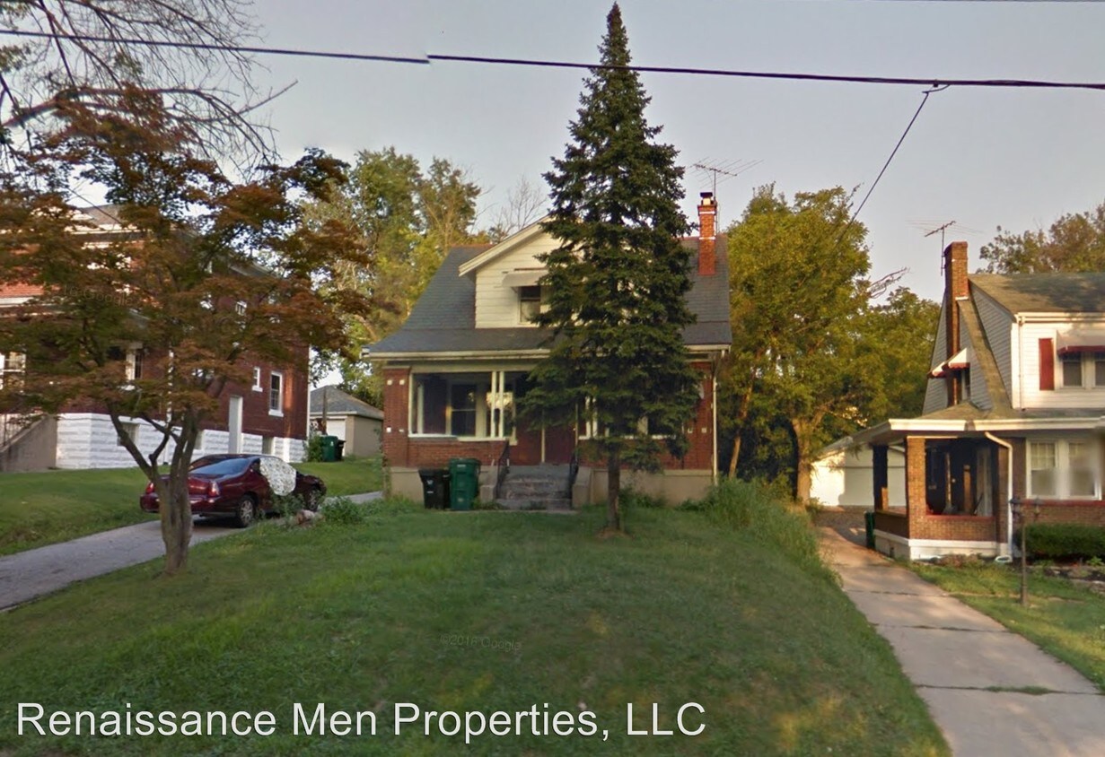 Primary Photo - 2926 Debreck Ave