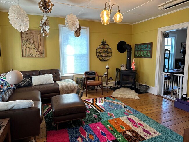 Foto del edificio - 369 Verplanck Ave