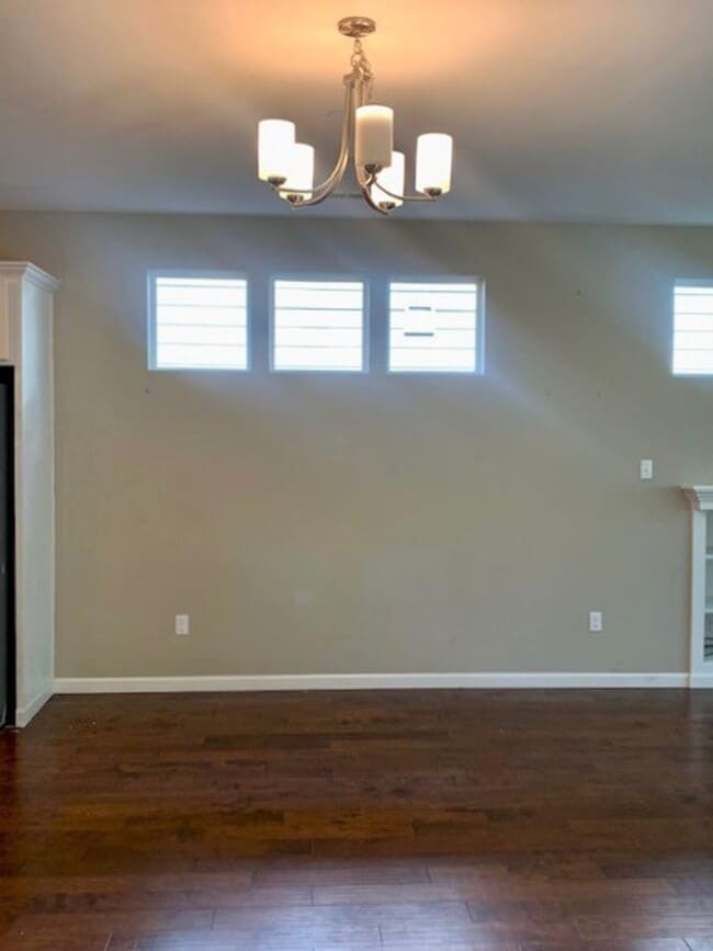 Building Photo - 3 Bedroom Home in Freestone at Bayside
