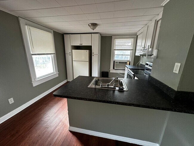 Foto del edificio - 8118 N Alaska St