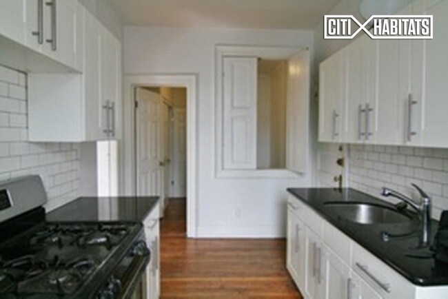 Building Photo - 158 Wythe Ave