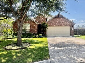 Building Photo - 3032 Angelina Ct