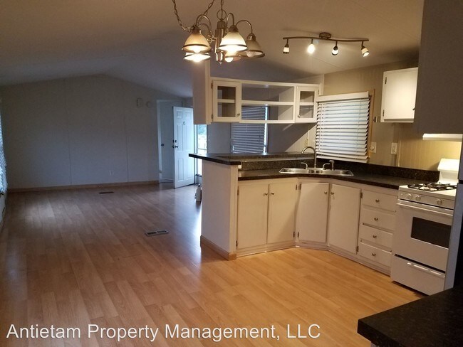 Foto del edificio - 3 br, 1 bath House - 12035 N. Scottish Court