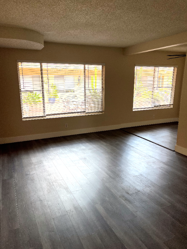 Building Photo - 2115 Placentia Ave