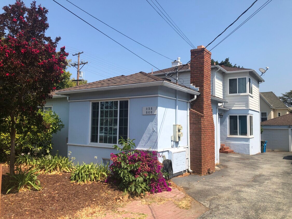 Front - 860 Highland Ave