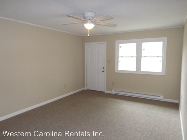 Building Photo - 73 Remington Dr