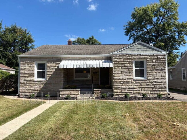 Foto del edificio - 5243 Kingsley Dr