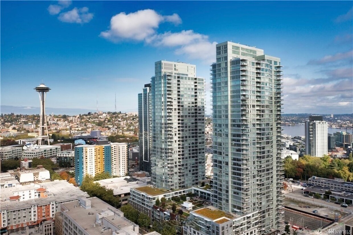 Primary Photo - Insignia Condominiums ~ Belltown/South Lak...