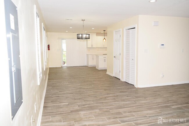 Foto del edificio - 424 Remsen Ave