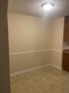 Building Photo - 155 Plum Orchard Rd