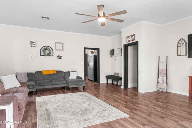 Foto del edificio - 501 Daspit St