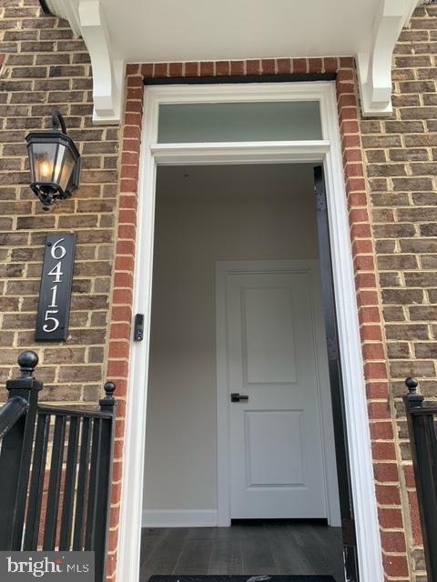 Building Photo - 6415 Falconwood St