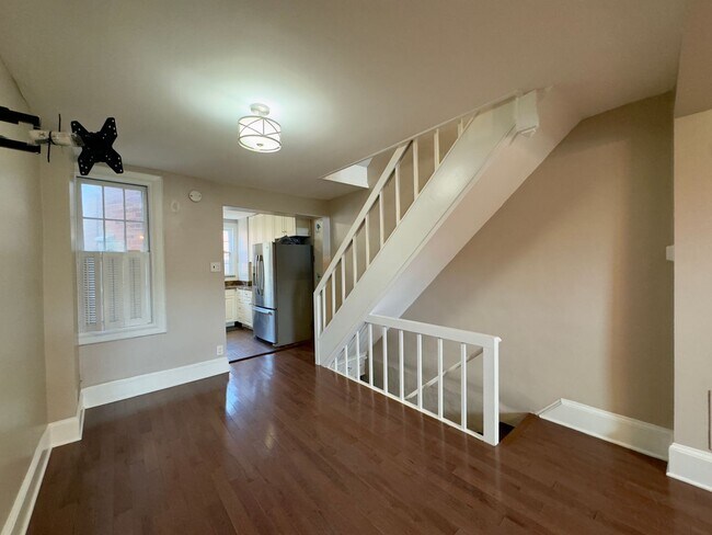 Building Photo - Charming 3Bed/3Bath Townhome in Federal Hill