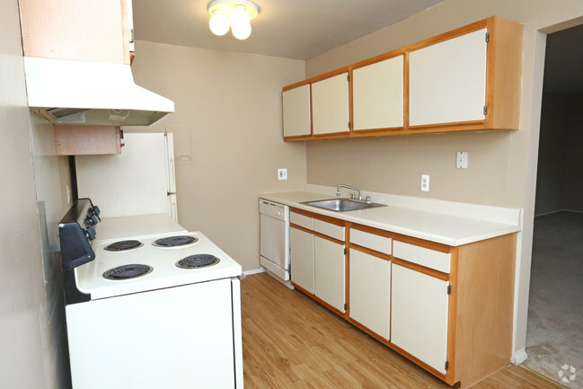 Interior Photo - Plymouth Manor Apartments