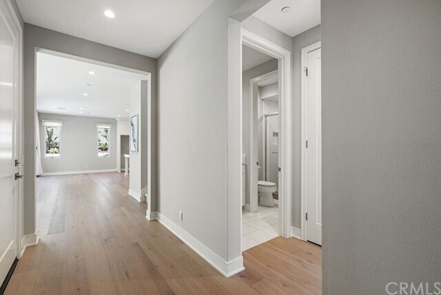 Building Photo - 145 Toretta