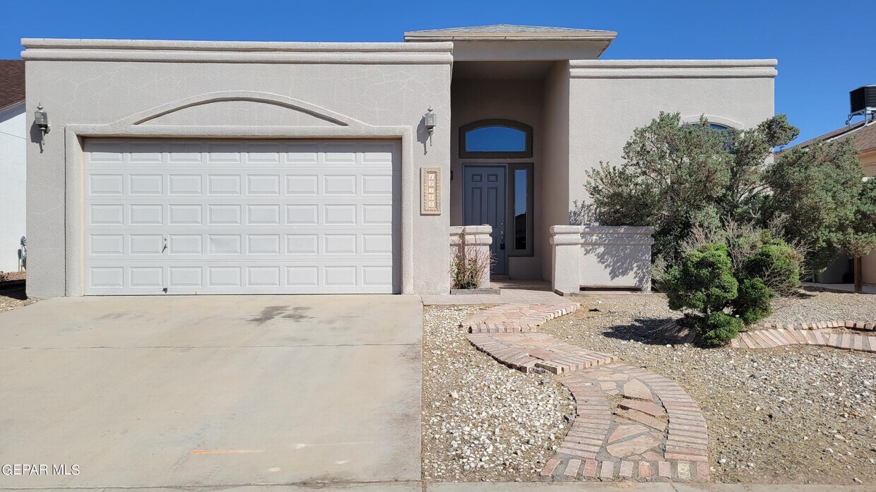 12785 Tierra Sonora Dr, El Paso, TX 79938 House for Rent in El Paso