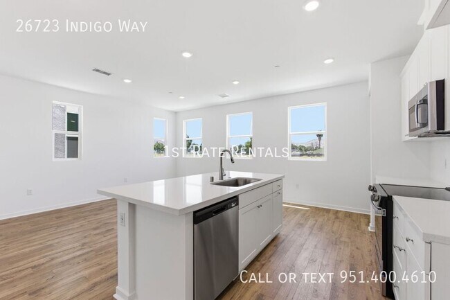 Foto del edificio - 26723 Indigo Way