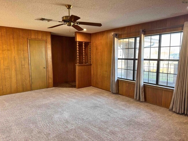 Foto del edificio - 6960 Parker Ranch Rd