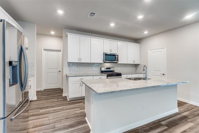 Building Photo - 1402 Corkwood Dr