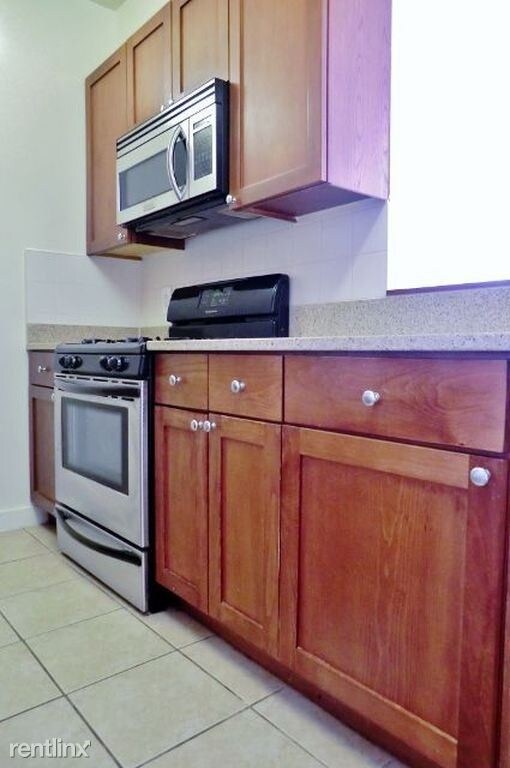 Foto del edificio - 444 Manhattan Ave