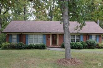 Building Photo - 3221 Polo Rd