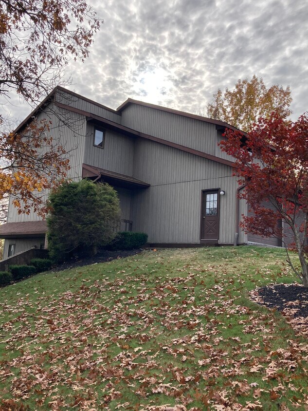 Foto principal - 1306 Rochester St