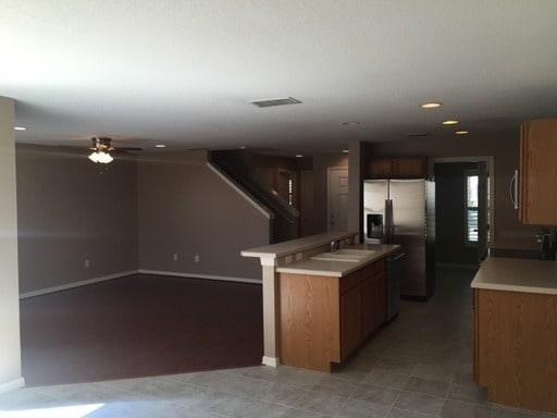 Foto del edificio - Avalon Park: 3 Bedroom, 2.5 Bath, 2 Car Garage Townhome