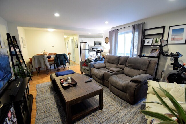 Foto del edificio - 4 School St