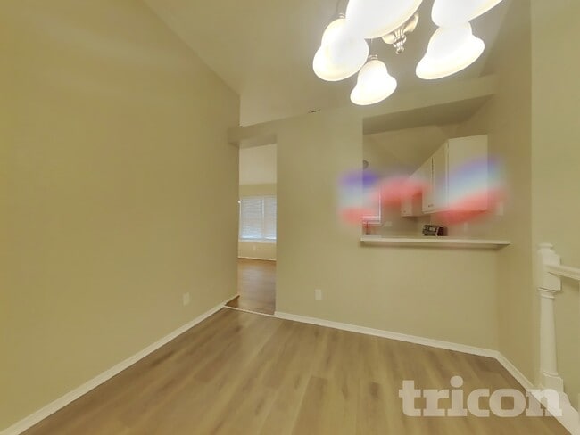 Building Photo - 1314 Jasmine Dr