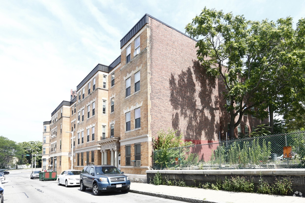 Building Photo - Mt Pleasant Apartments