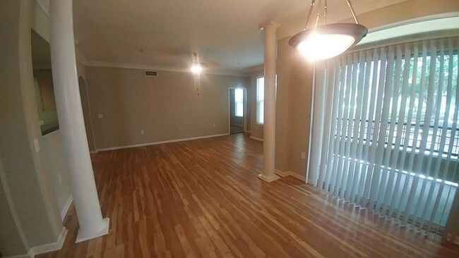 Foto del edificio - 2525 Old Farm Rd