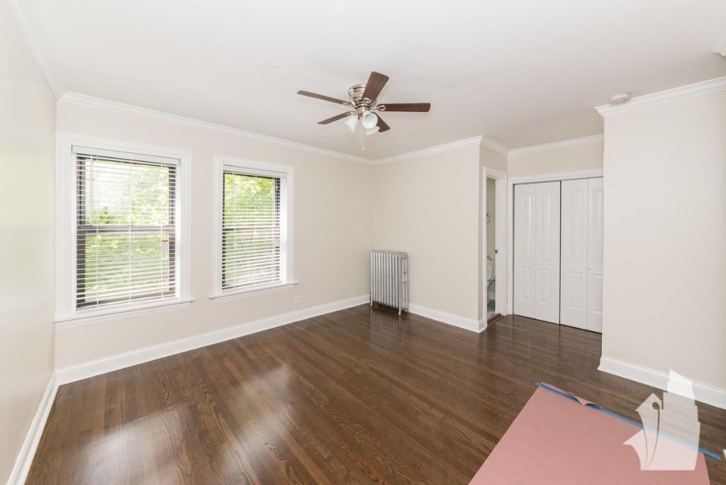 Building Photo - 1 bedroom in Chicago IL 60613