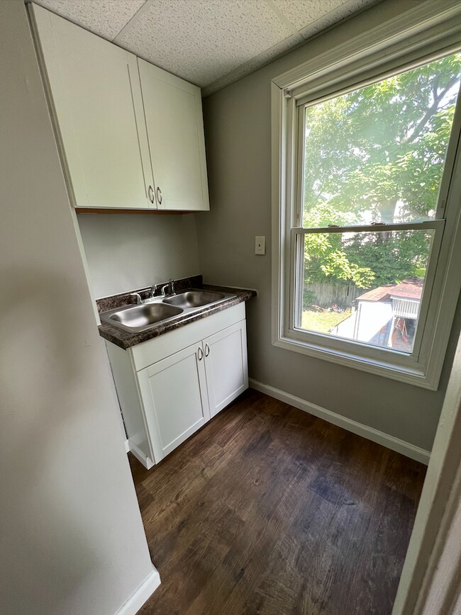 Foto del edificio - 5118 Globe Ave