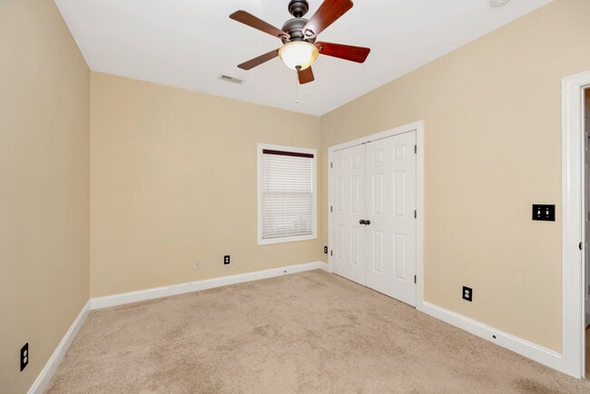 Foto del edificio - 29863 Thunderpaw Dr
