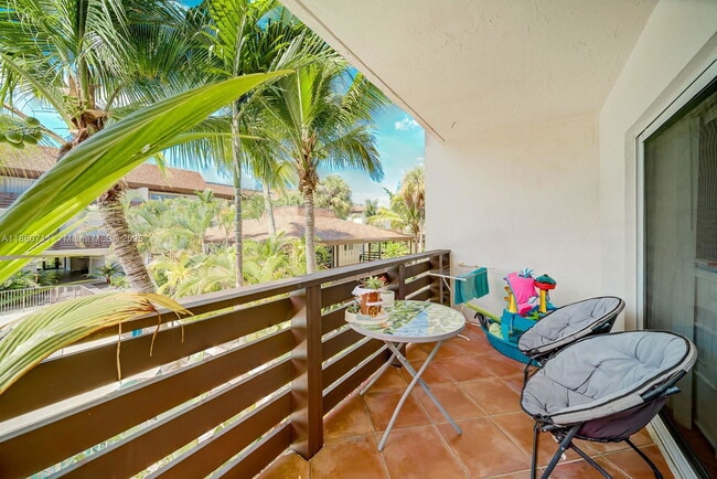 Foto del edificio - 7477 SW 82nd St