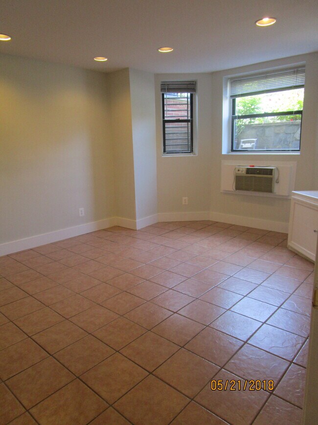 Dormitorio n.º 1 - 1844 Columbia Rd NW