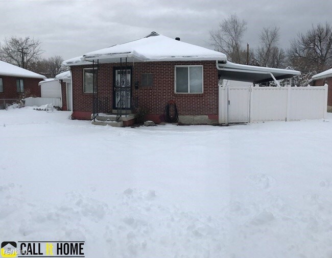 Building Photo - 1138 W Talisman Dr
