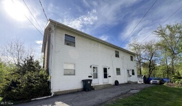 Building Photo - 1493 Hobart Ave