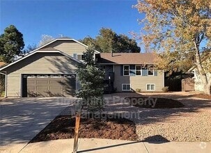 Building Photo - 6446 Pulpit Rock Dr