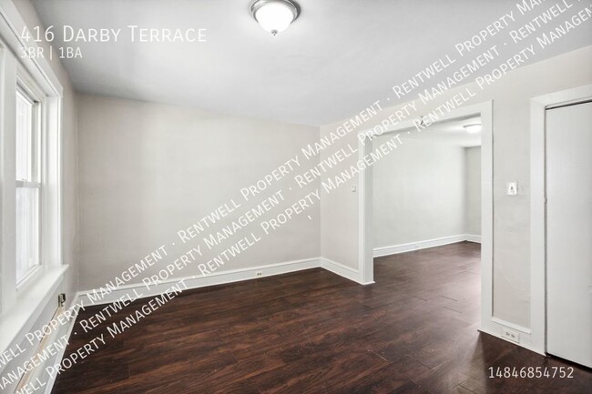 Building Photo - 3BR 1BA Home Darby, PA Available for Rent....